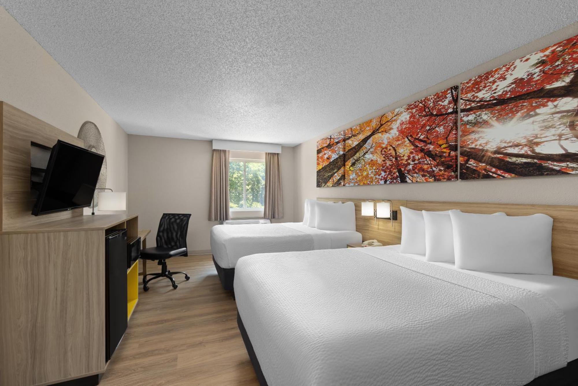 Days Inn By Wyndham Carthage Extérieur photo